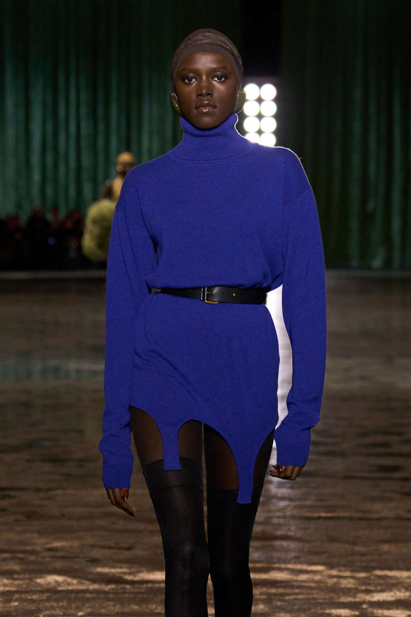 colores tendencia otono invierno 2024 Saint Laurent